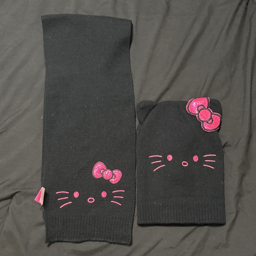 Hello Kitty Black and Pink Kids Hat and Scarf Set